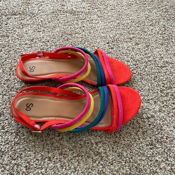 SO brand rainbow strap sandal Size 9 - Picture 1 of 8